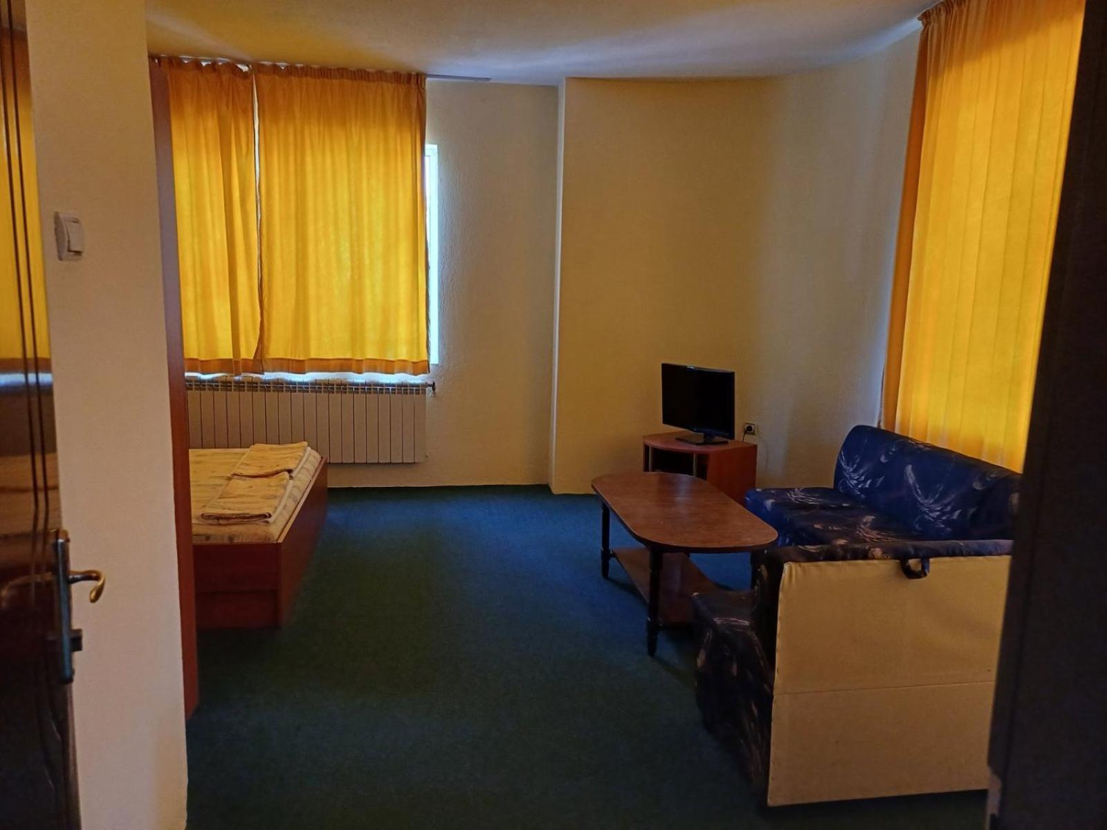 Hotel Интернационал à Kulata Extérieur photo